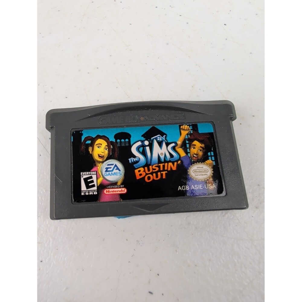 Sims Bustin' Out (Nintendo Game Boy Advance)